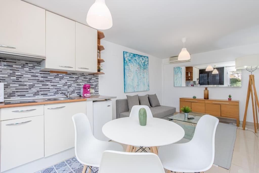 Casita Con Jardin, Bbq, Wifi, Centro Y Playa Villa Empuriabrava Eksteriør billede
